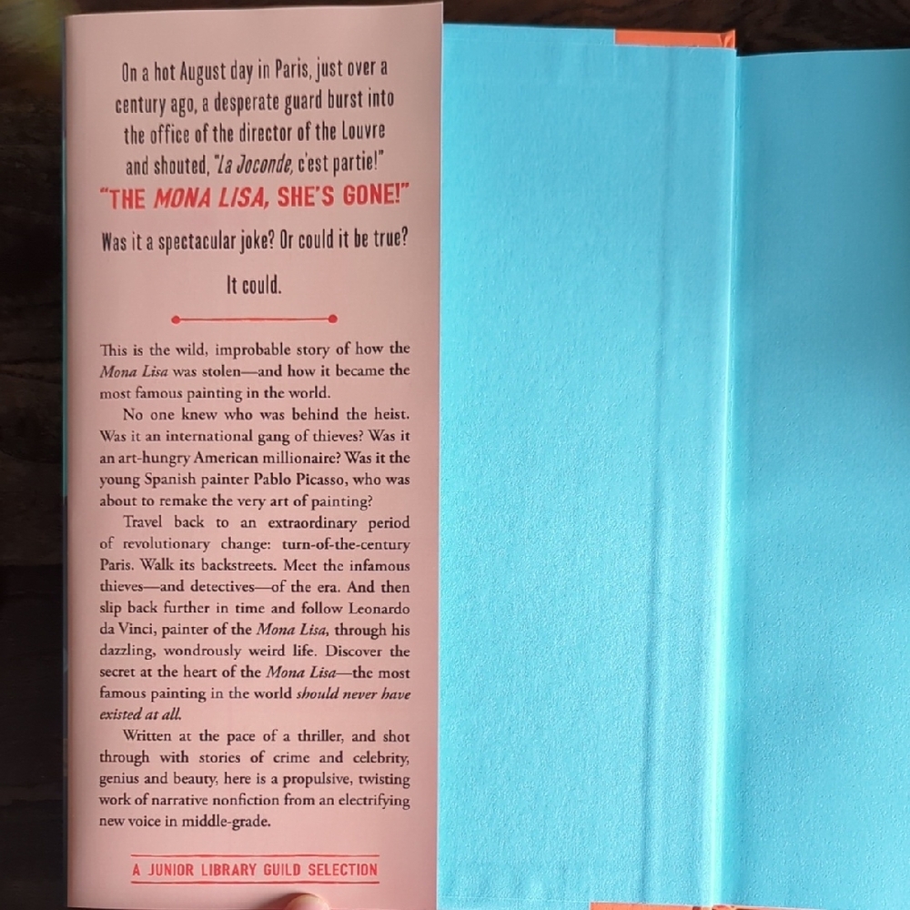 3/$15 The Mona Lisa Vanishes Book - Picture 3 of 4